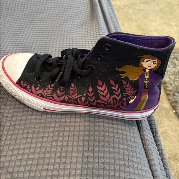 Kids frozen size 3 converse - Picture 2 of 5